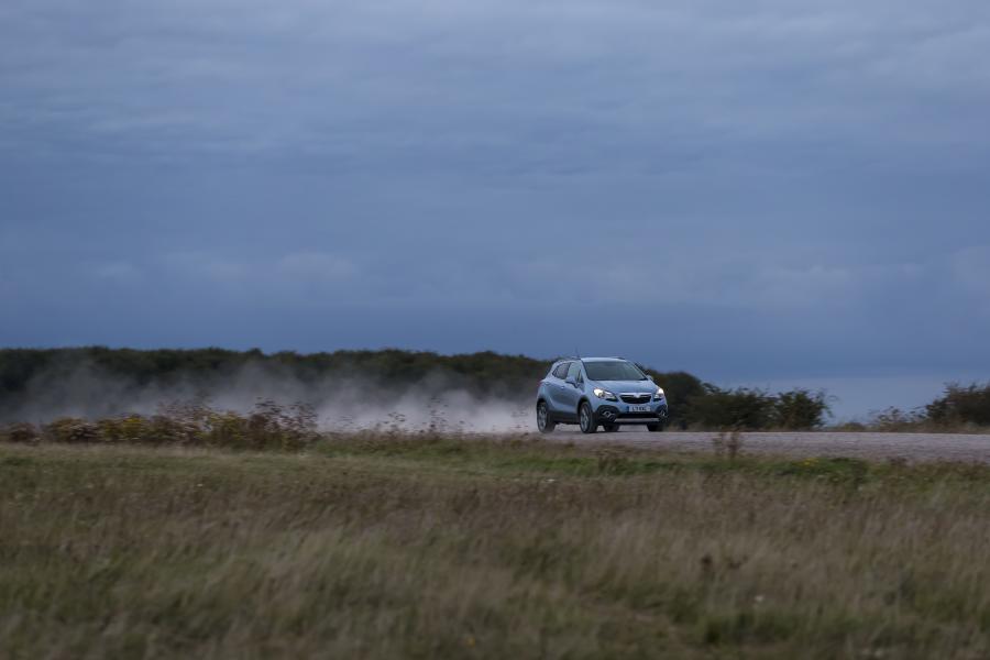  Vauxhall Mokka 2012 года  (фото 118 из 365)